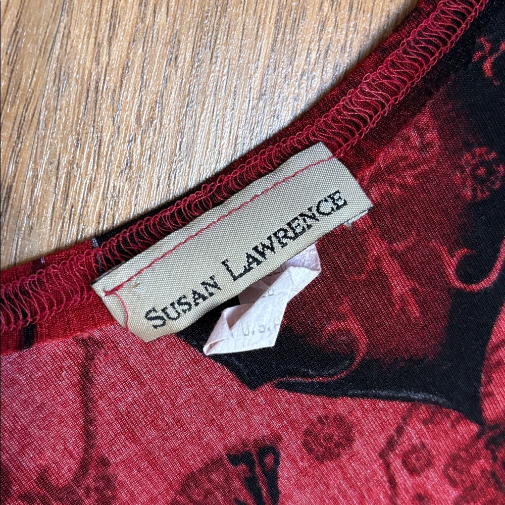 Vintage 1990’s Susan Lawrence red and black top and skirt set. Size S/M. - Picture 3 of 17